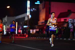 BIB: 40211
                            <button type="button" onclick="openModal(15255854)" class="btn btn-primary btn-sm float-right btn-popup" data-toggle="modal" data-target=".modal-high-quality">
                        <i class="fas fa-shopping-cart"></i> Add to Cart
                    </button>
                                            <button type="button" onclick="isThisMe(15255854, true)" class="btn btn-success btn-sm float-right btn-popup btn-isme hidden" data-toggle="tooltip" data-placement="bottom" title="นี่คือรูปของคุณใช่ไหม คลิกที่นี่เพื่อเอาเข้าอัลบั้ม">
                        <i class="fas fa-plus"></i> Add to album
                    </button>
                    <button type="button" onclick="isThisMe(15255854, false)" class="btn btn-warning btn-sm float-right btn-popup btn-isnotme hidden">
                        <i class="fas fa-ban"></i> Remove from album
                    </button>